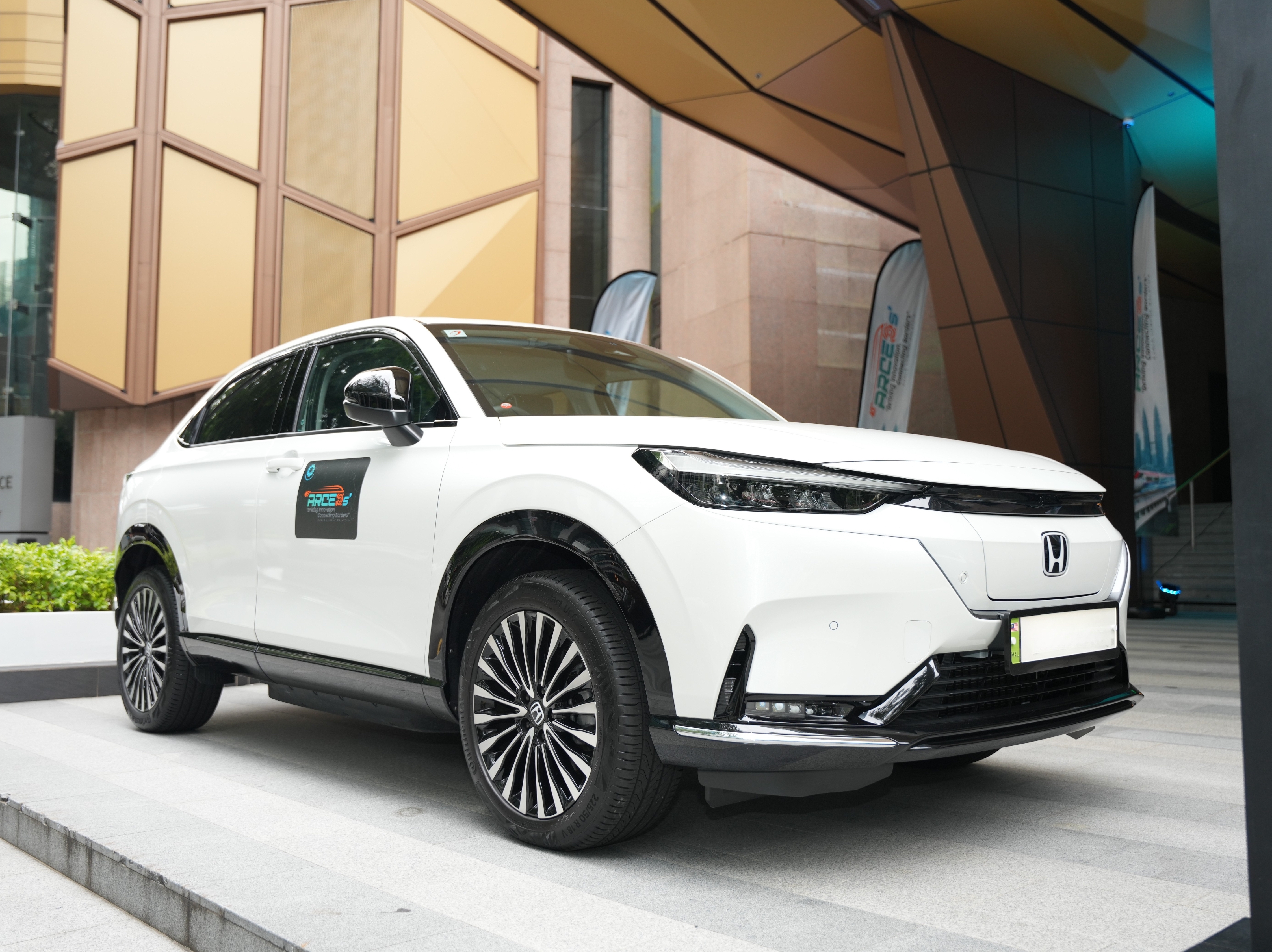 Honda Malaysia and KTMB Partner To Deliver Sustainable Mobility For The 45th ASEAN Railways CEOsâ€™ Conference 2025 - thumbnail