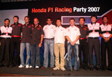 Two Teams, One Party - Honda Spreads F1 Fever to Malaysians